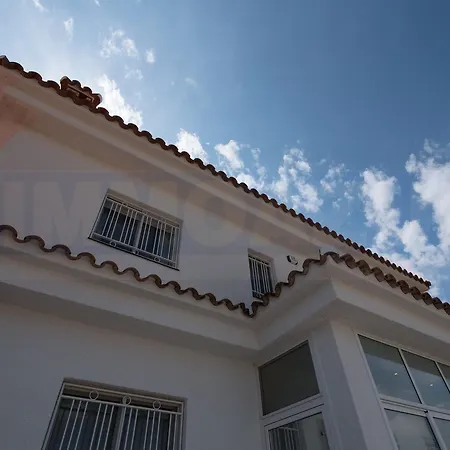 America Villa *